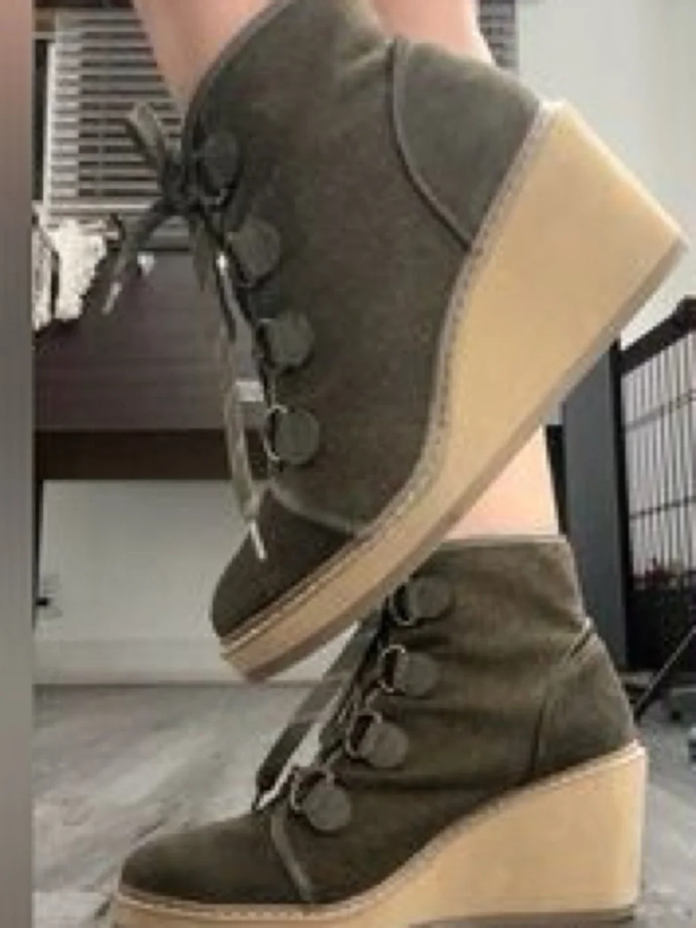 Merona Dark Green Wedge Boot Size 11